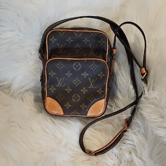 Louis Vuitton Handbags - Louis Vuitton Amazone Monogram Crossbody Bag